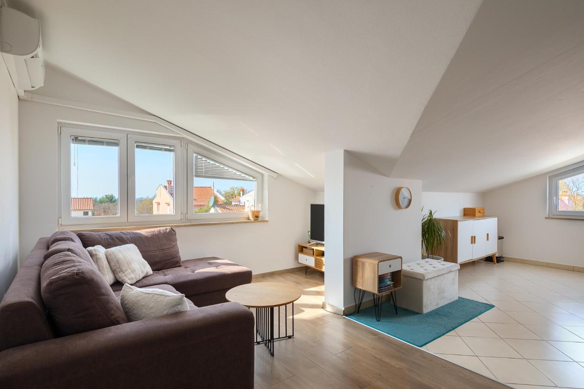 Sunny Apartment Porec